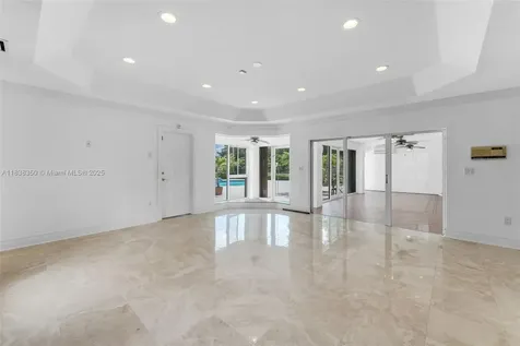 10201 SW 62nd Street Miami FL 33173