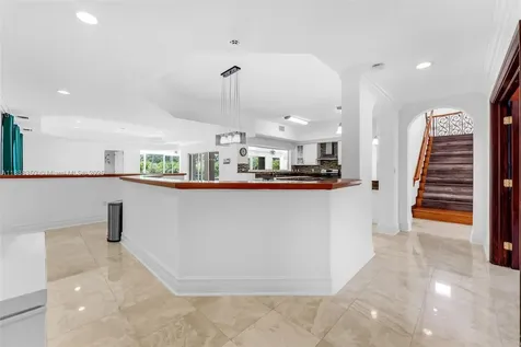 10201 SW 62nd Street Miami FL 33173