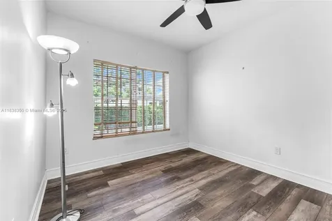 10201 SW 62nd Street Miami FL 33173