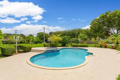 10201 SW 62nd Street Miami FL 33173