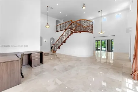 10201 SW 62nd Street Miami FL 33173