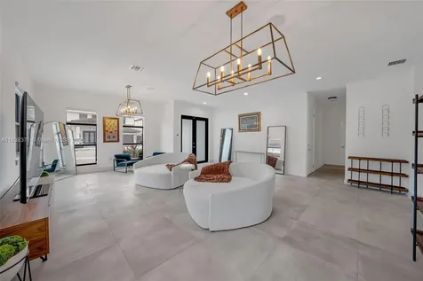 14832 SW 39th Terrace Miami FL 33185