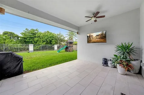 14832 SW 39th Terrace Miami FL 33185