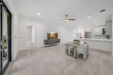 14832 SW 39th Terrace Miami FL 33185