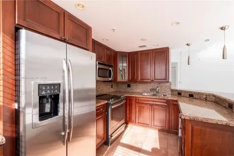10140 W Bay Harbor Drive Bay Harbor Islands FL 33154