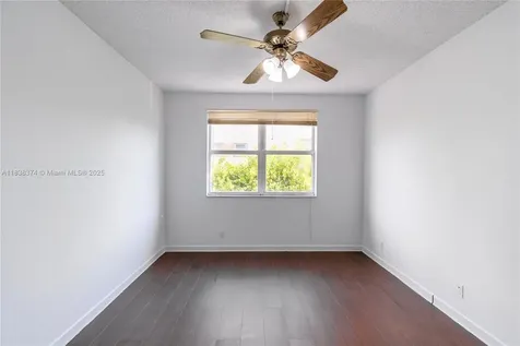 10140 W Bay Harbor Drive Bay Harbor Islands FL 33154