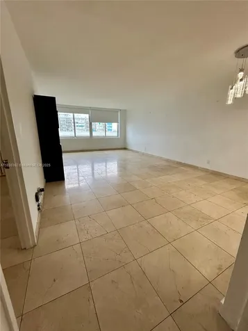 5401 Collins Avenue Miami Beach FL 33140