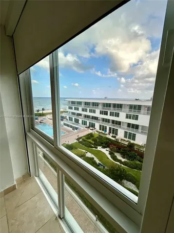 5401 Collins Avenue Miami Beach FL 33140