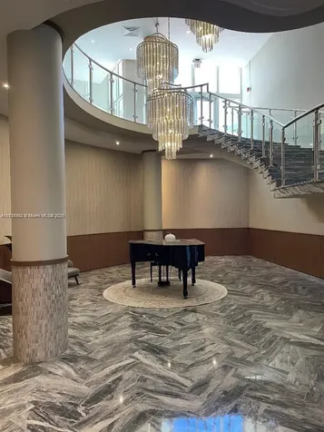 5401 Collins Avenue Miami Beach FL 33140