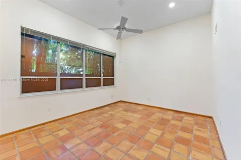 2794 SW 22nd Avenue Miami FL 33133