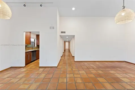2794 SW 22nd Avenue Miami FL 33133
