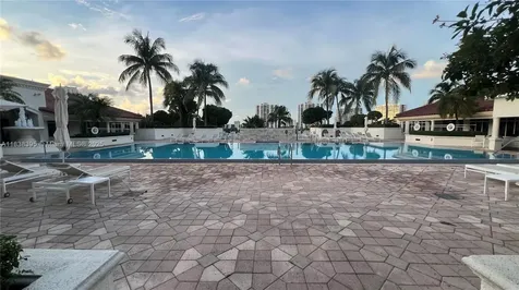 19900 E Country Club Drive Aventura FL 33180