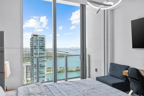 2900 NE 7th Avenue Miami FL 33137