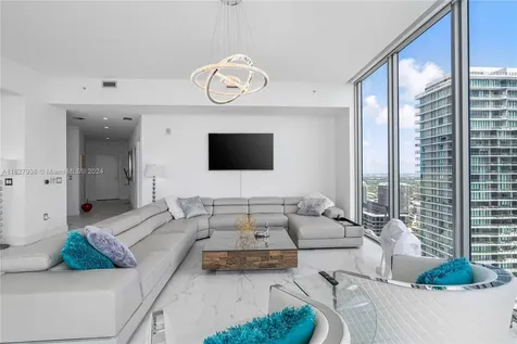 2900 NE 7th Avenue Miami FL 33137