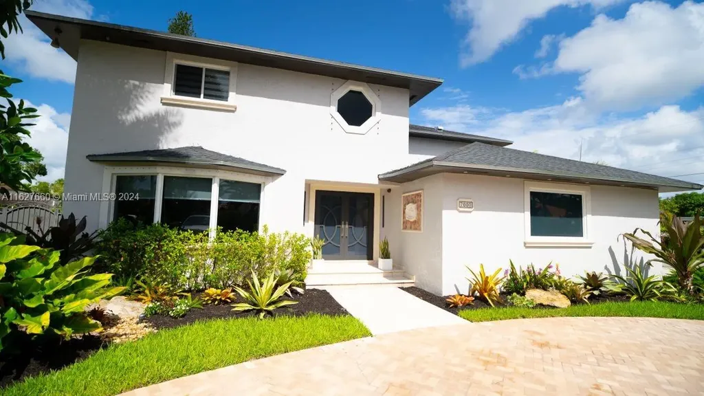 7000 SW 95th Court Miami FL 33173