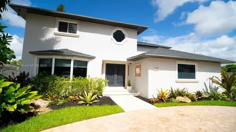 7000 SW 95th Court Miami FL 33173