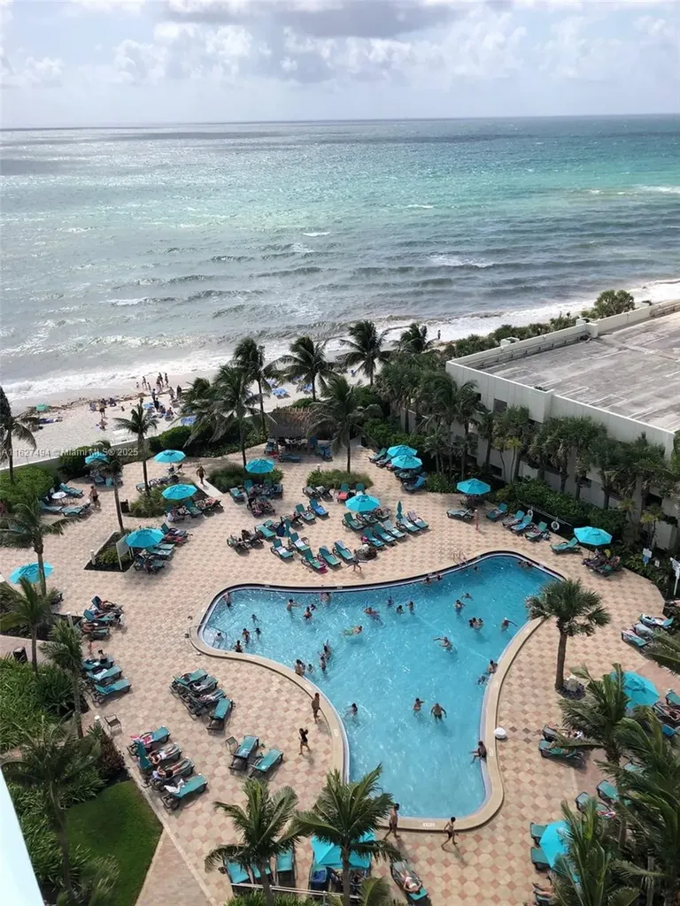 3801 Ocean Drive Hollywood FL 33019