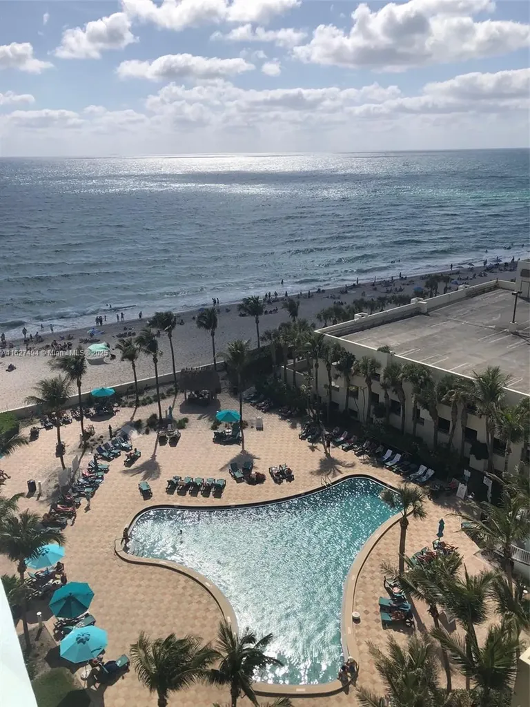 3801 Ocean Drive Hollywood FL 33019