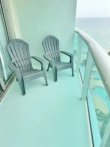 3801 Ocean Drive Hollywood FL 33019