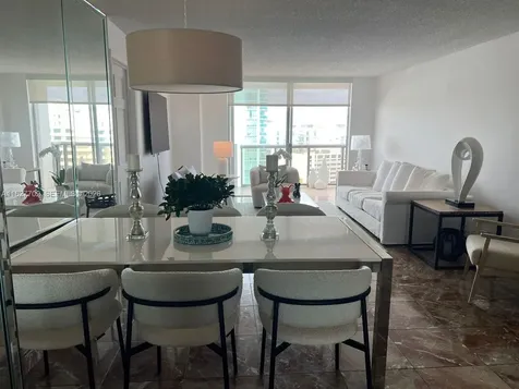 6039 Collins Avenue Miami Beach FL 33140