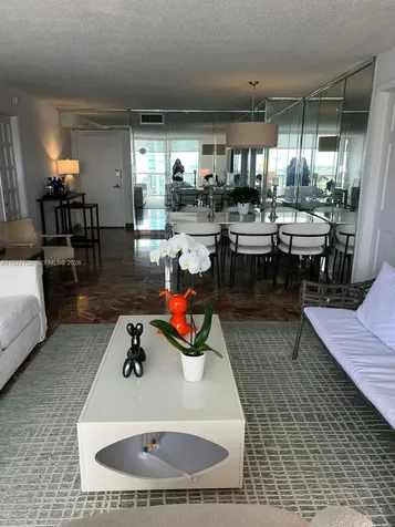6039 Collins Avenue Miami Beach FL 33140