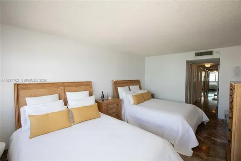 6039 Collins Avenue Miami Beach FL 33140