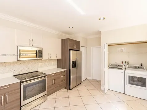 2277 Pasadena Way Weston FL 33327