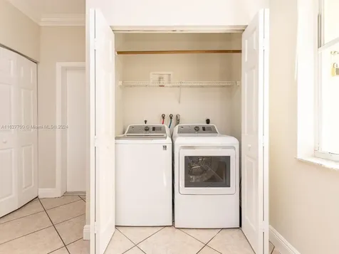 2277 Pasadena Way Weston FL 33327