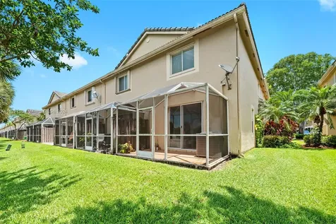 2277 Pasadena Way Weston FL 33327