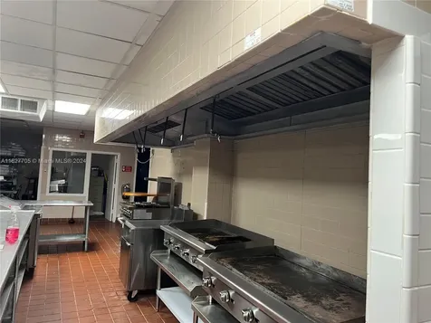 148 NW 167th Street Miami FL 33169
