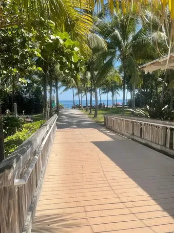 100 Sunrise Drive Key Biscayne FL 33149