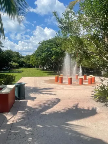 100 Sunrise Drive Key Biscayne FL 33149