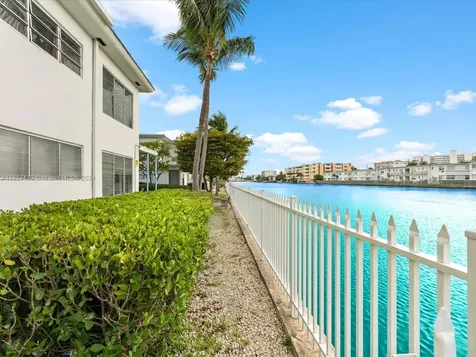 7805 & 7815 Crespi Boulevard Miami Beach FL 33141