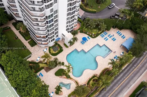 3500 Mystic Pointe Drive Aventura FL 33180