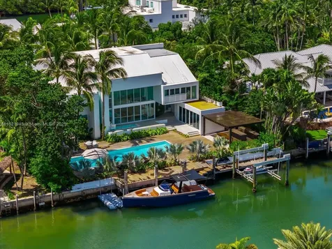 161 Cape Florida Drive Key Biscayne FL 33149