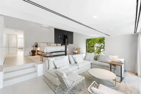 161 Cape Florida Drive Key Biscayne FL 33149