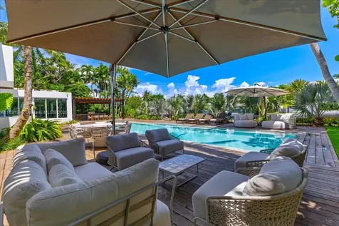 161 Cape Florida Drive Key Biscayne FL 33149