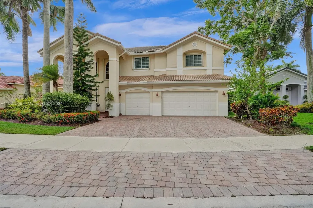 2531 Hunters Run Way Weston FL 33327
