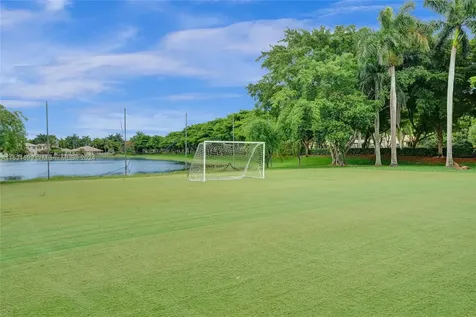 2531 Hunters Run Way Weston FL 33327