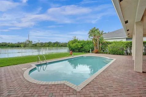 2531 Hunters Run Way Weston FL 33327