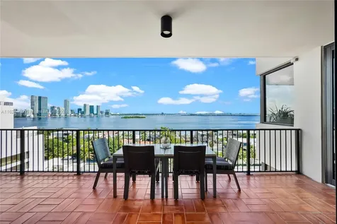 1000 Venetian Way Miami FL 33139