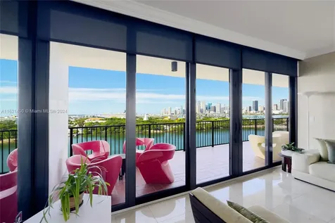 1000 Venetian Way Miami FL 33139