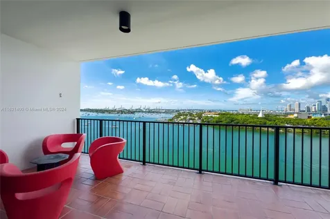1000 Venetian Way Miami FL 33139