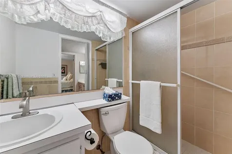 341 Pine Ridge Circle Green Acres FL 33463
