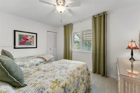 341 Pine Ridge Circle Green Acres FL 33463
