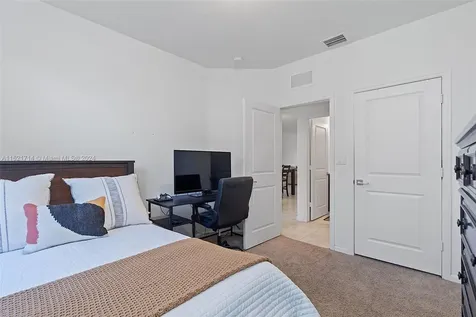1469 SE 24th Terrace Homestead FL 33035