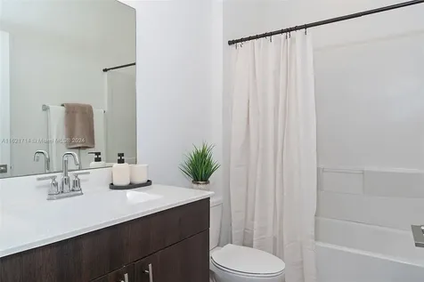 1469 SE 24th Terrace Homestead FL 33035