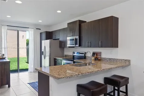 1469 SE 24th Terrace Homestead FL 33035