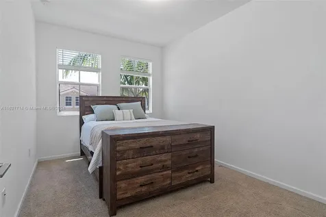 1469 SE 24th Terrace Homestead FL 33035