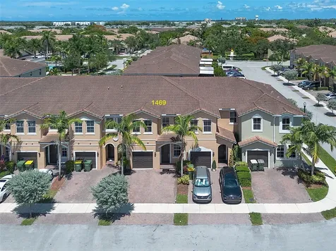 1469 SE 24th Terrace Homestead FL 33035